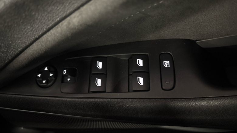 Vauxhall Crossland 1.2 Turbo [130] Ultimate 5dr Auto Petrol Hatchback